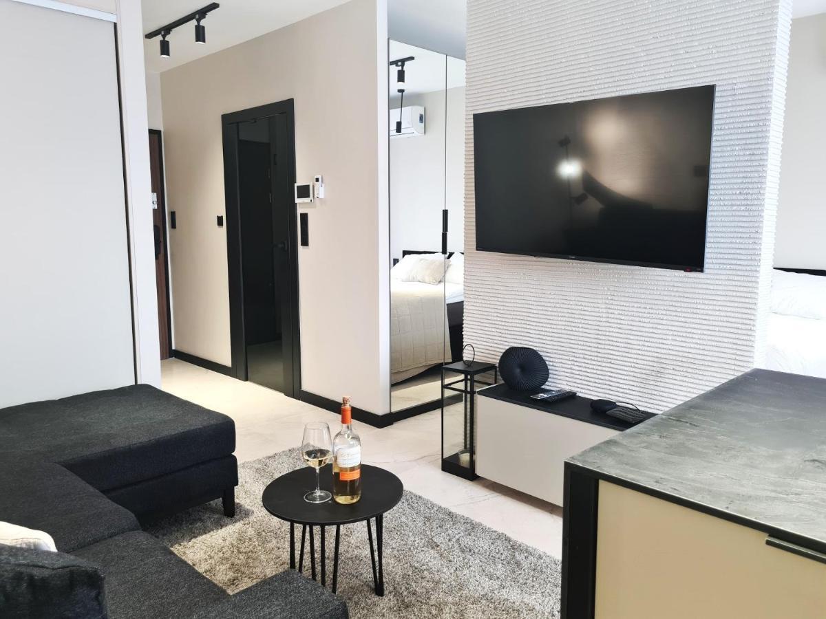 Urban Premium Opolska 10 Nr 89 2 Garages * Kattowitz